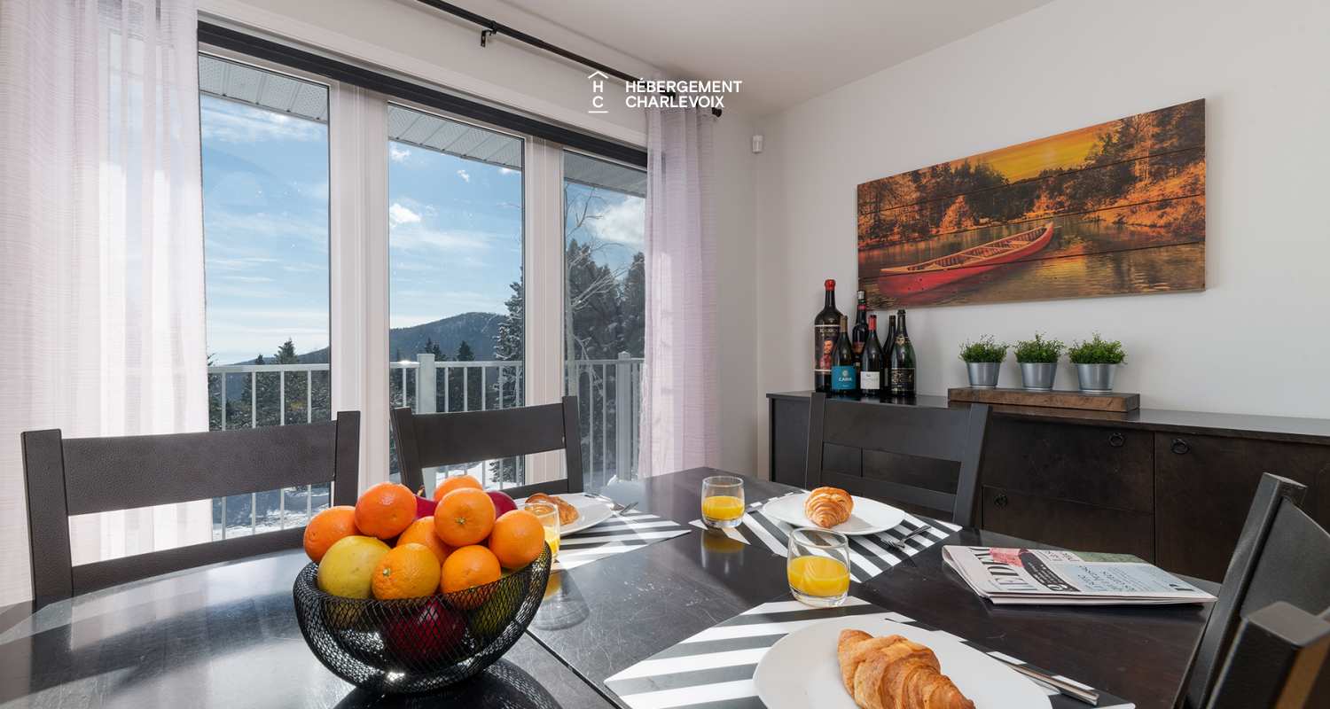 ATM-279 - Inviting Villa with breathaking views: Perfect for gatherings and exploring beautiful Charlevoix!